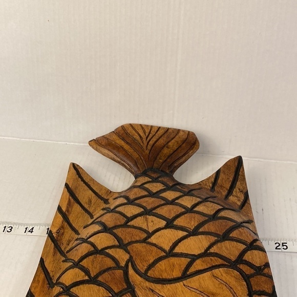 Carved wooden fish, large figurine wood decor animal vintage handmade - Picture 3 of 10
